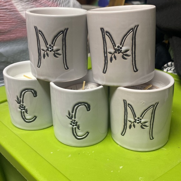 💙3/$15 NWT Monogrammed Ceramic Mugs/Scented Candle Holders - 4 Oz. Letter C - Picture 1 of 2